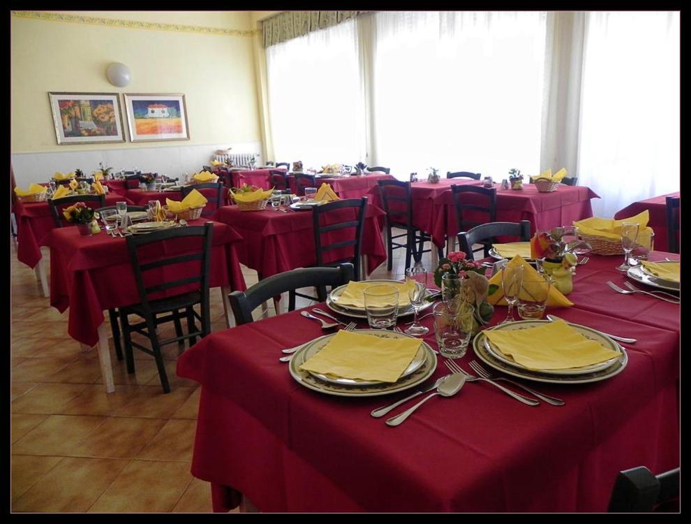 Hotel Eros Lido di Camaiore Zewnętrze zdjęcie